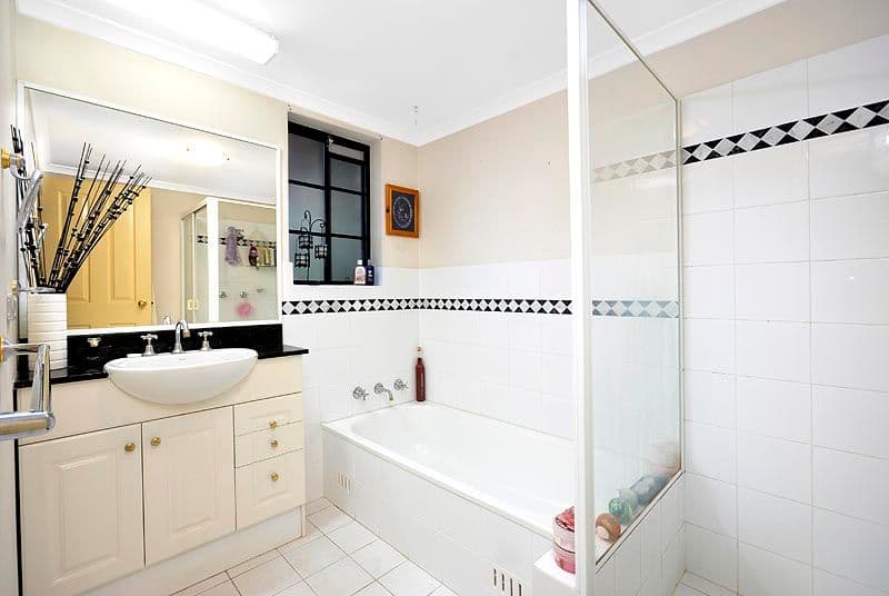 52/3 Robina Town Centre Drive, Robina, QLD, 4226, Robina - Thumbnail 5