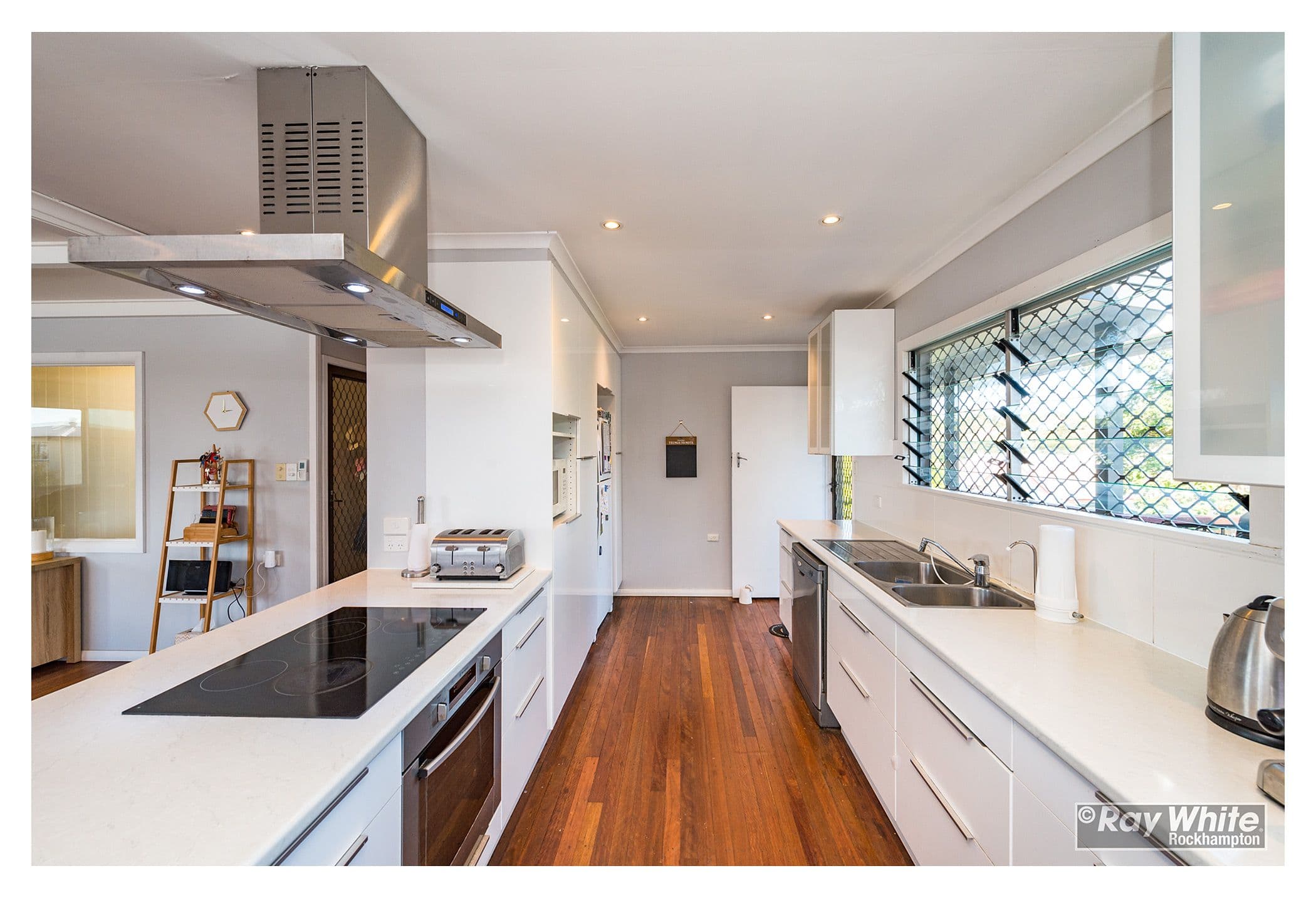 25 Stickley Street, West Rockhampton QLD 4700, West Rockhampton - Thumbnail 4