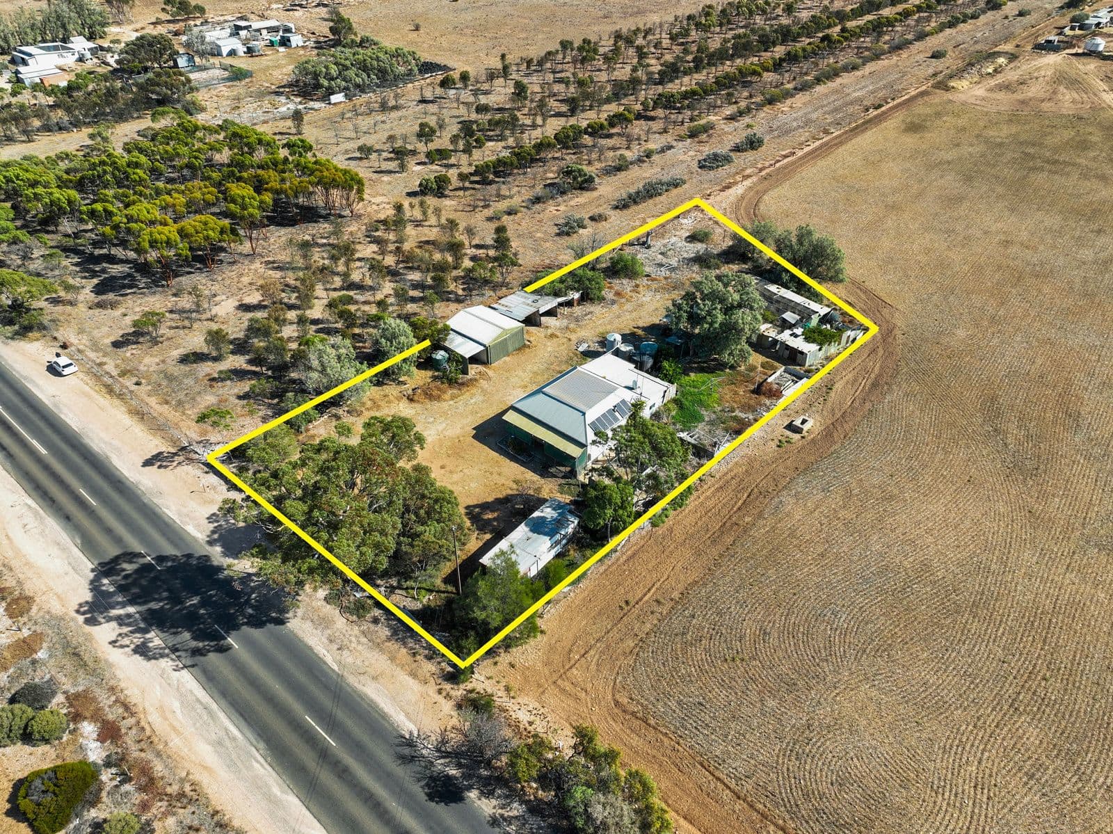 225 Moonta-Wallaroo Road, North Moonta SA 5558, North Moonta - Image 1