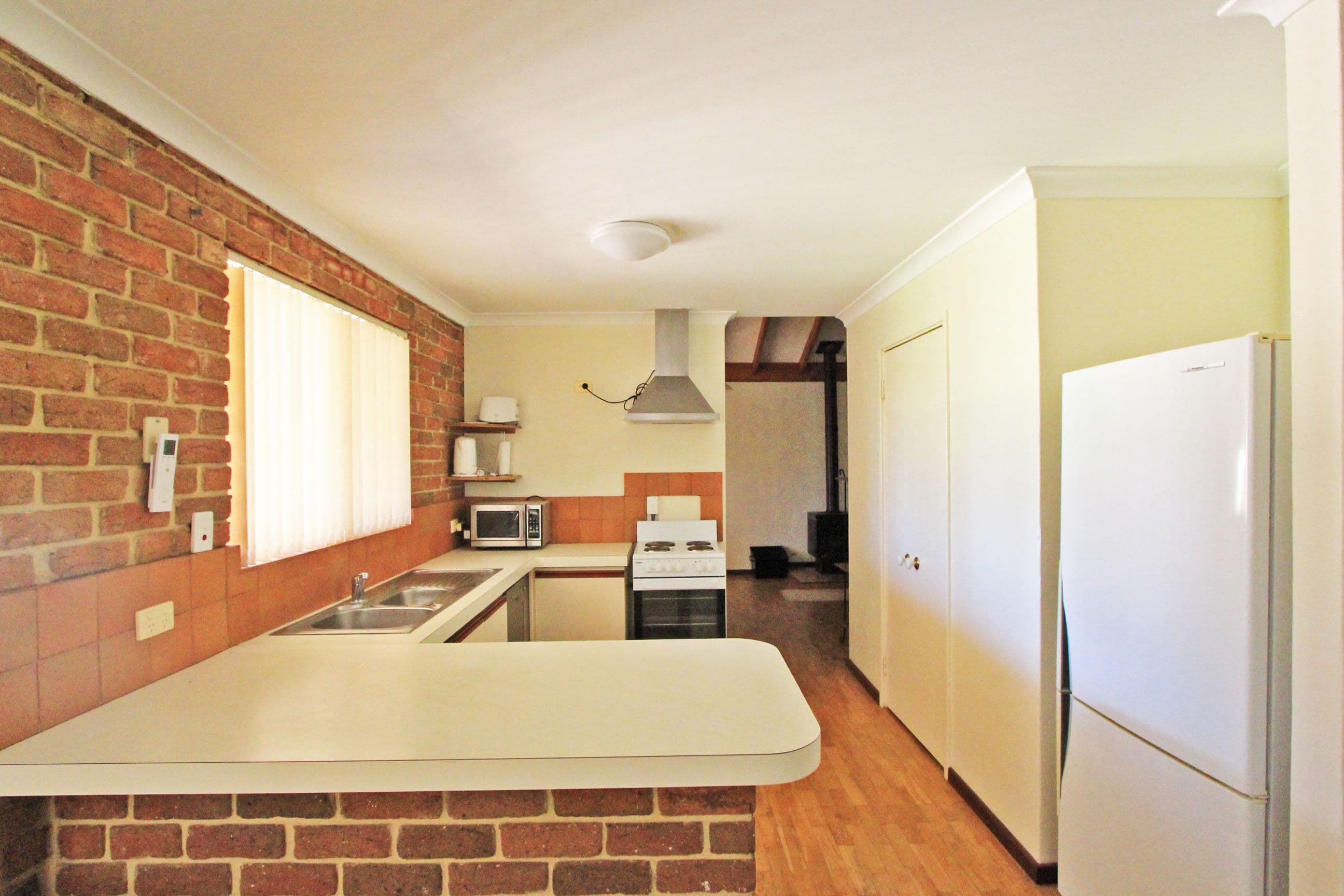 21 Verticordia Place, Jurien Bay WA 6516, Jurien Bay - Thumbnail 2