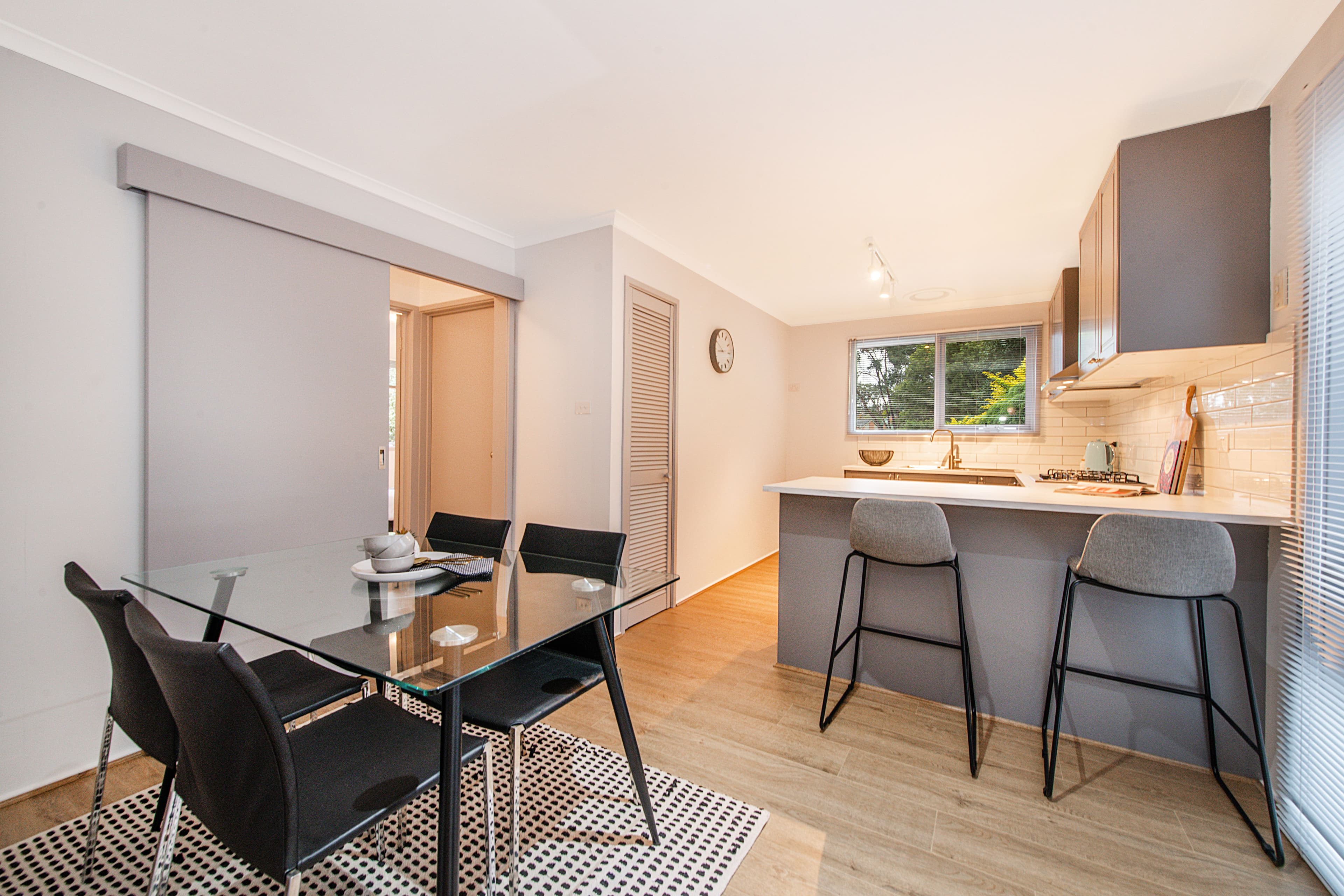 10 Warrenwood Close, Ferntree Gully VIC 3156, Ferntree Gully - Thumbnail 3