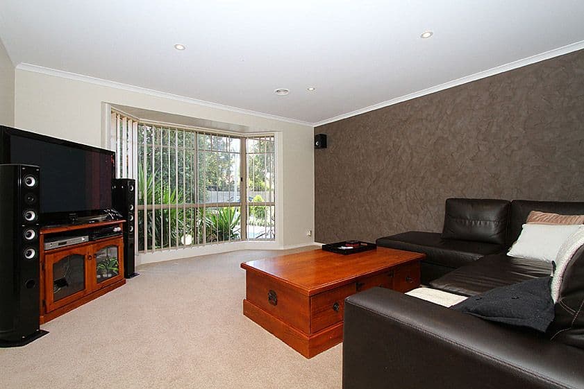 85 Manning Clark Road, MILL PARK VIC 3082, Mill Park - Thumbnail 2