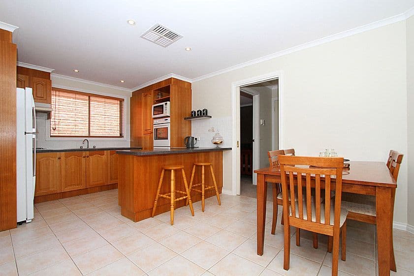 85 Manning Clark Road, MILL PARK VIC 3082, Mill Park - Thumbnail 4