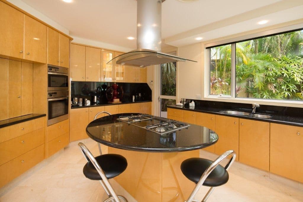 103 Commodore Drive, SURFERS PARADISE QLD 4217, Surfers Paradise - Thumbnail 4