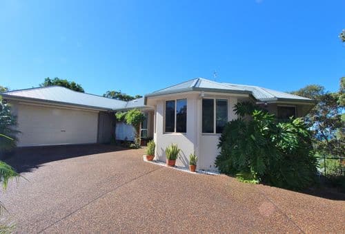 6 Birramal Drive, Dunbogan, Dunbogan - Image 1