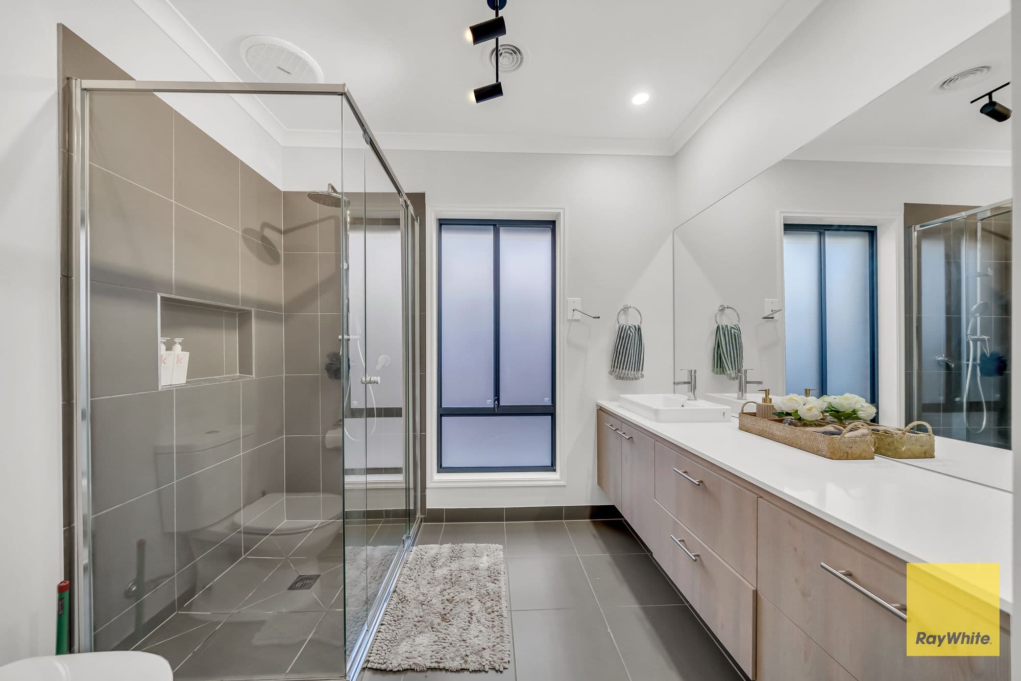 23 Tuckeroo Road, AINTREE VIC 3336, Aintree - Thumbnail 5