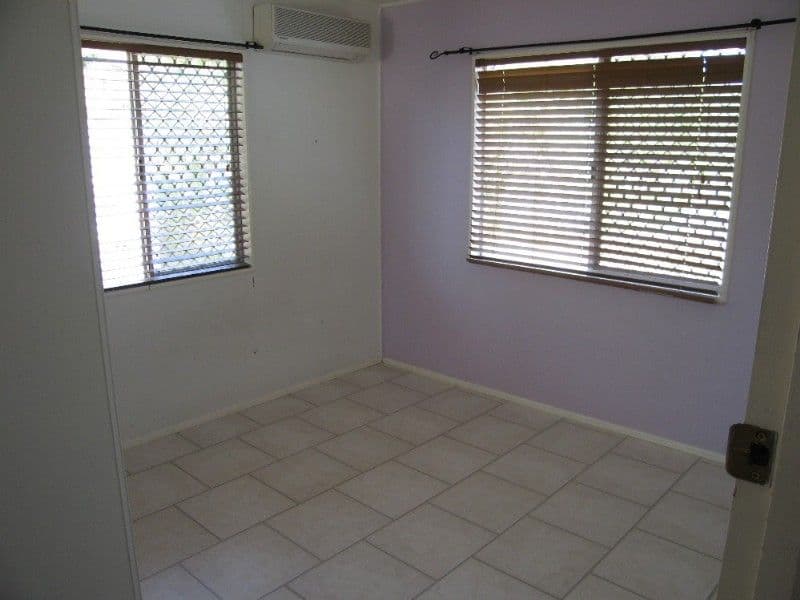 15 Fadden Street, WALKERSTON QLD 4751, Walkerston - Thumbnail 5