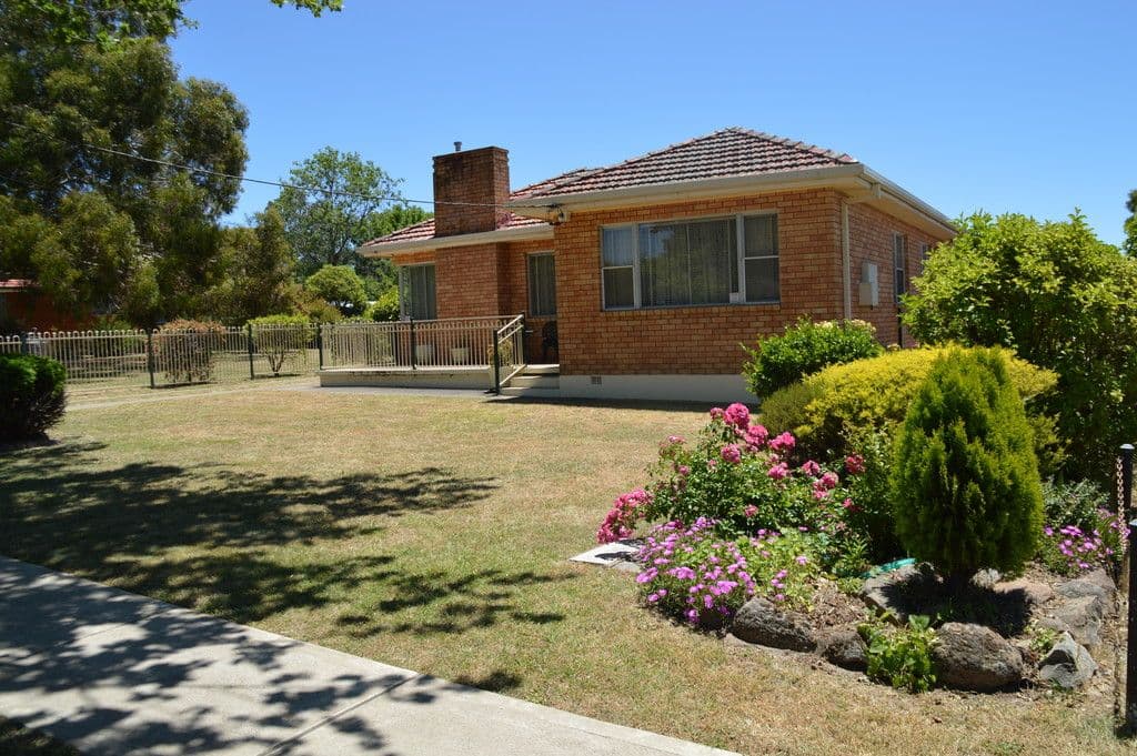 153 Matthews Avenue, Orange - Thumbnail 2