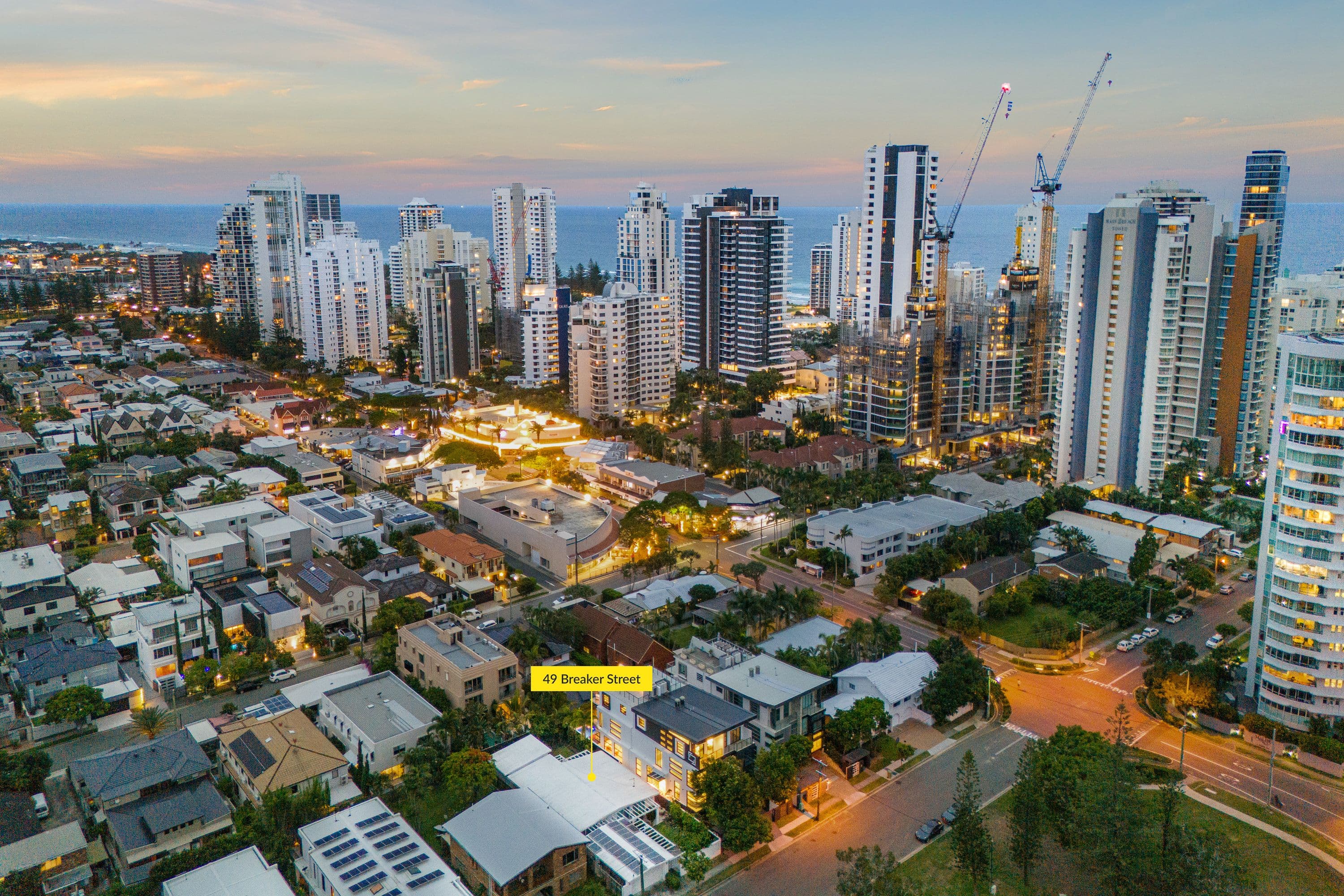 49 Breaker Street, Main Beach QLD 4217, Main Beach - Thumbnail 4