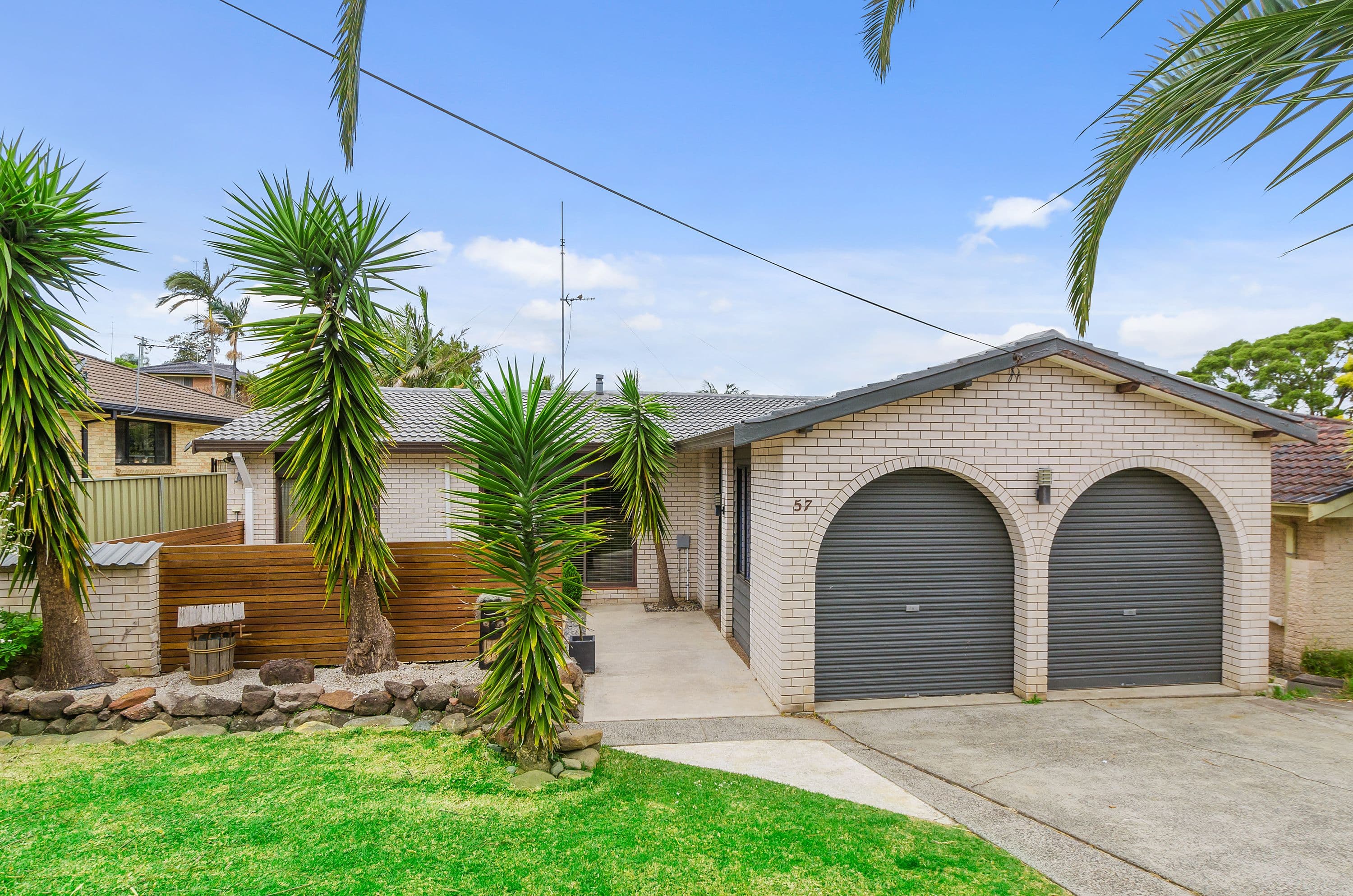 57 Edgeworth Avenue, Kanahooka - Image 1
