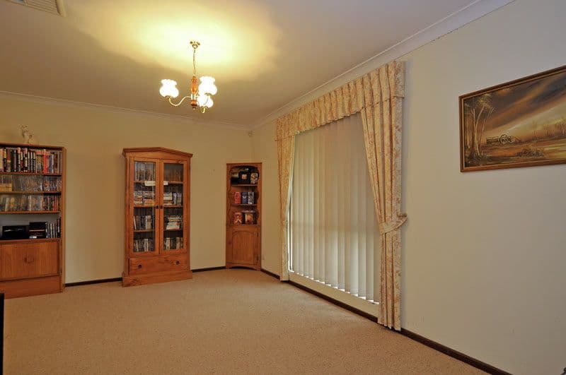 48 Gibson Way, BEECHBORO WA 6063, Beechboro - Thumbnail 2