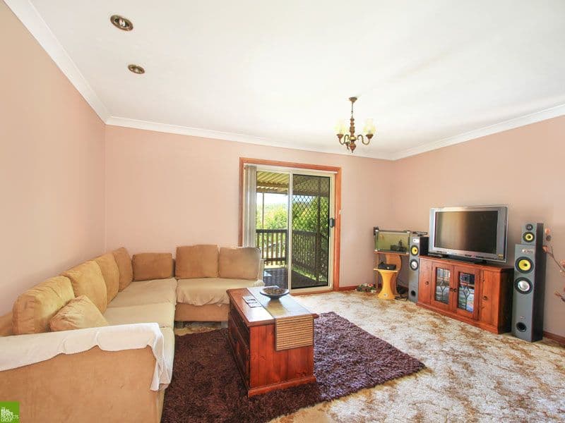 121 Burke Road, DAPTO NSW 2530, Dapto - Thumbnail 2