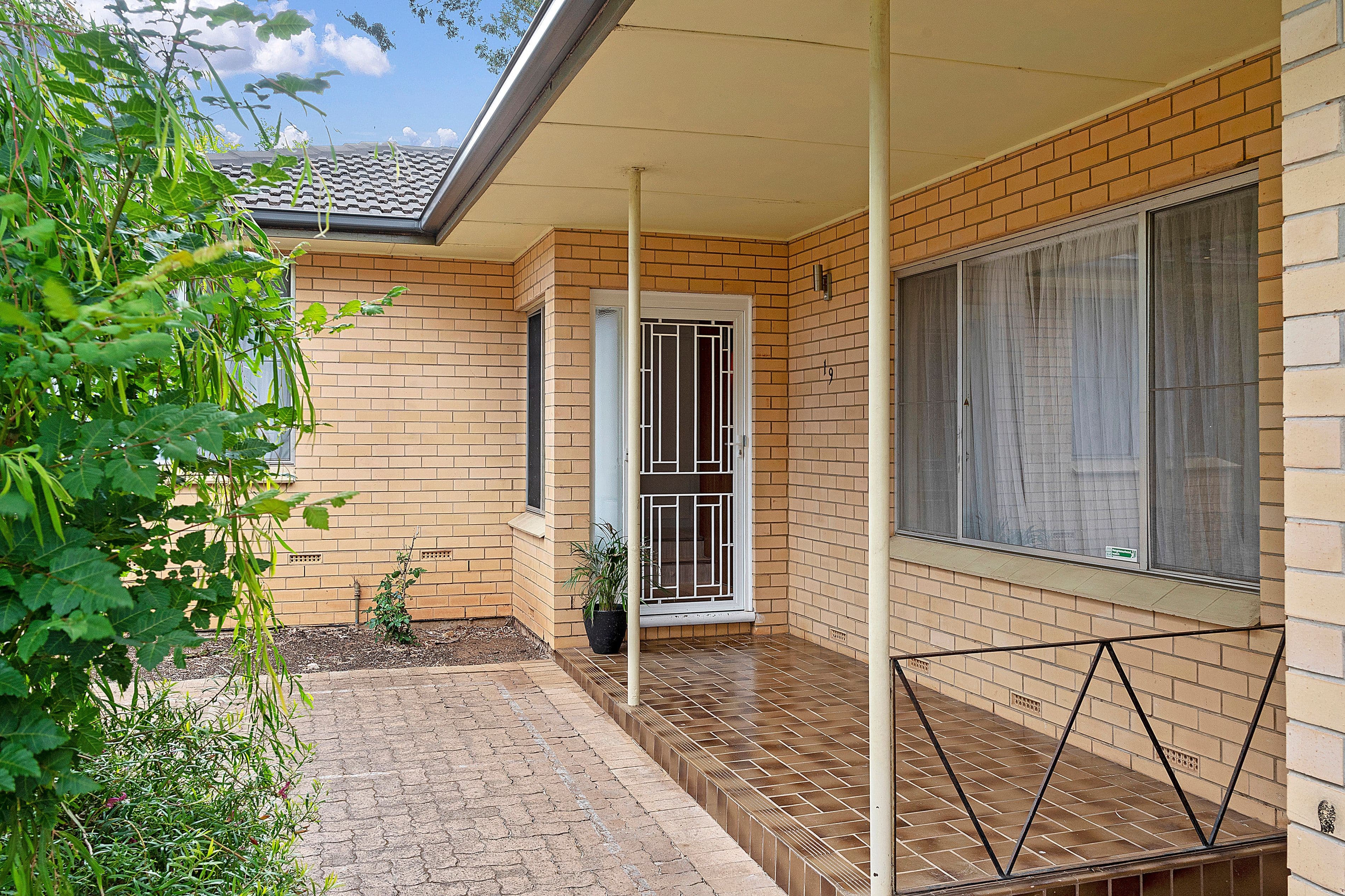 19 Haddington Street, Valley View SA 5093, Valley View - Thumbnail 2