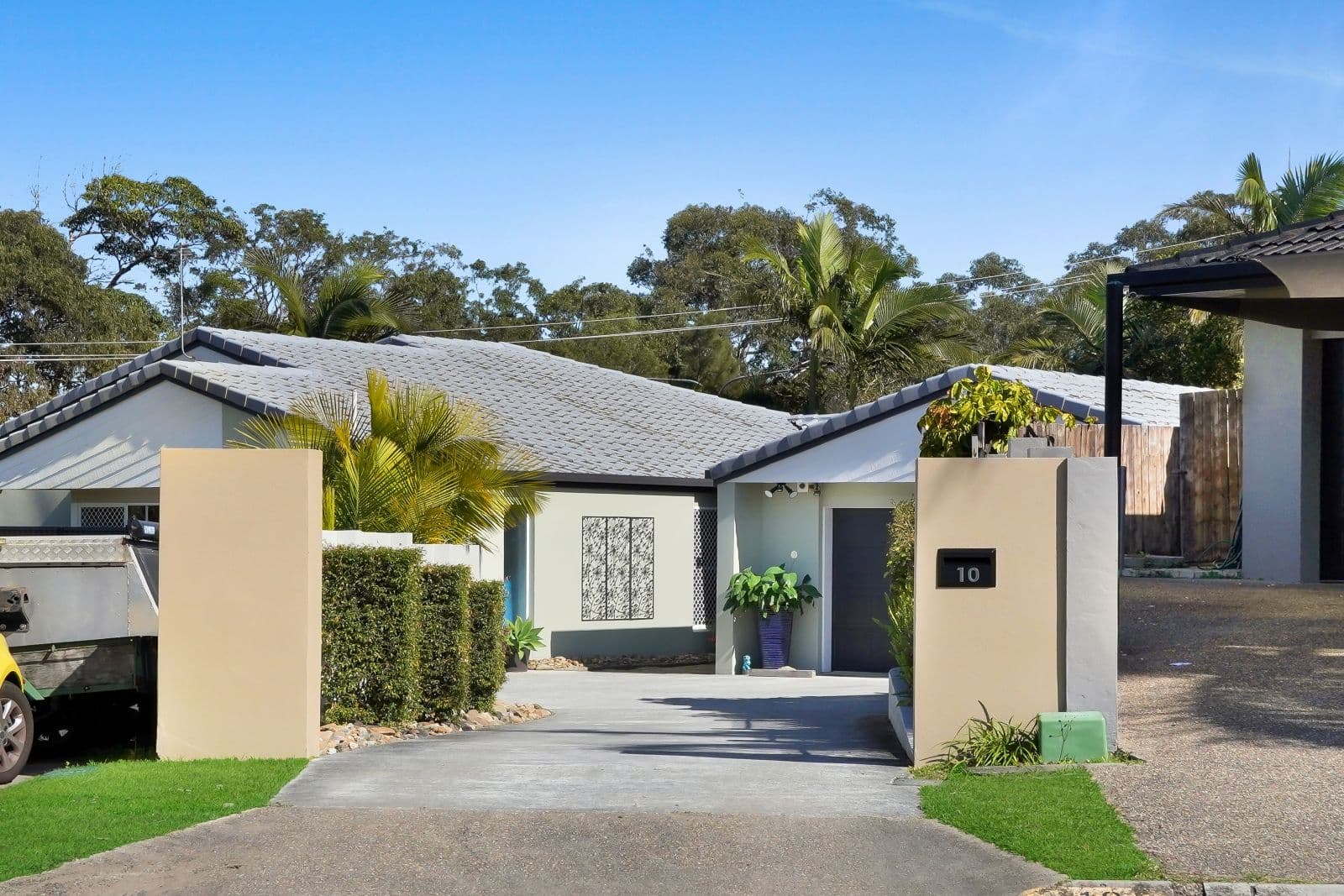 10 Muirefield Place, Arundel QLD 4214, Arundel - Image 1