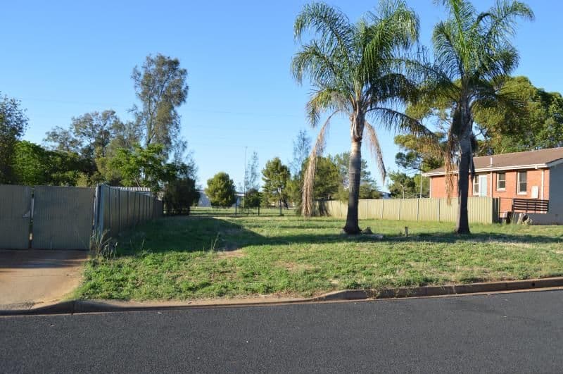 4 Algona Street, DUBBO NSW 2830, Dubbo - Thumbnail 3