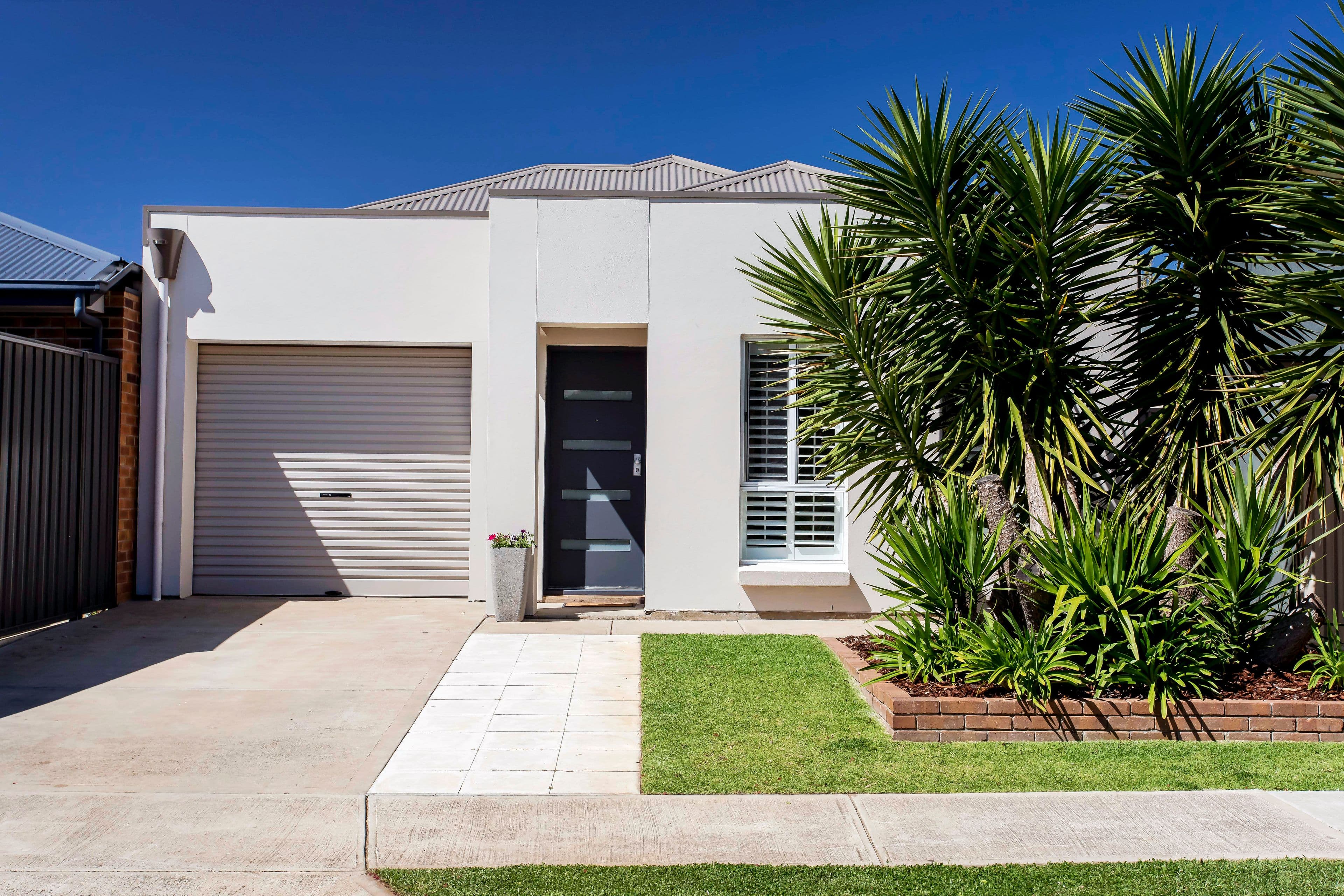 1 Cowra Crescent, Park Holme SA 5043, Park Holme - Image 1