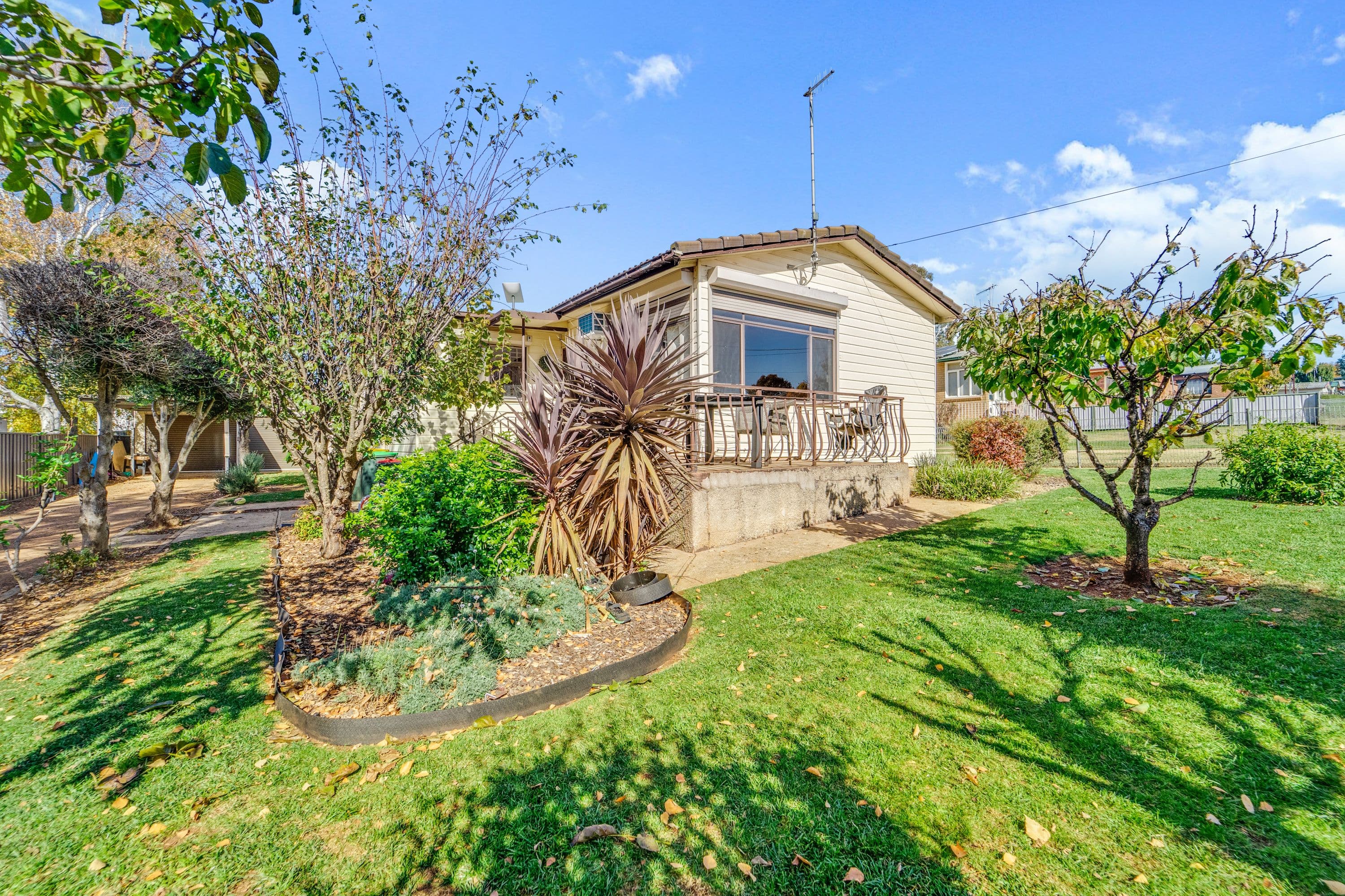 5 Waggun Street, Cooma NSW 2630, Cooma - Thumbnail 2
