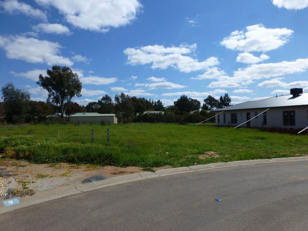 10 Silvergum Place, Moama NSW 2731, Moama - Thumbnail 2