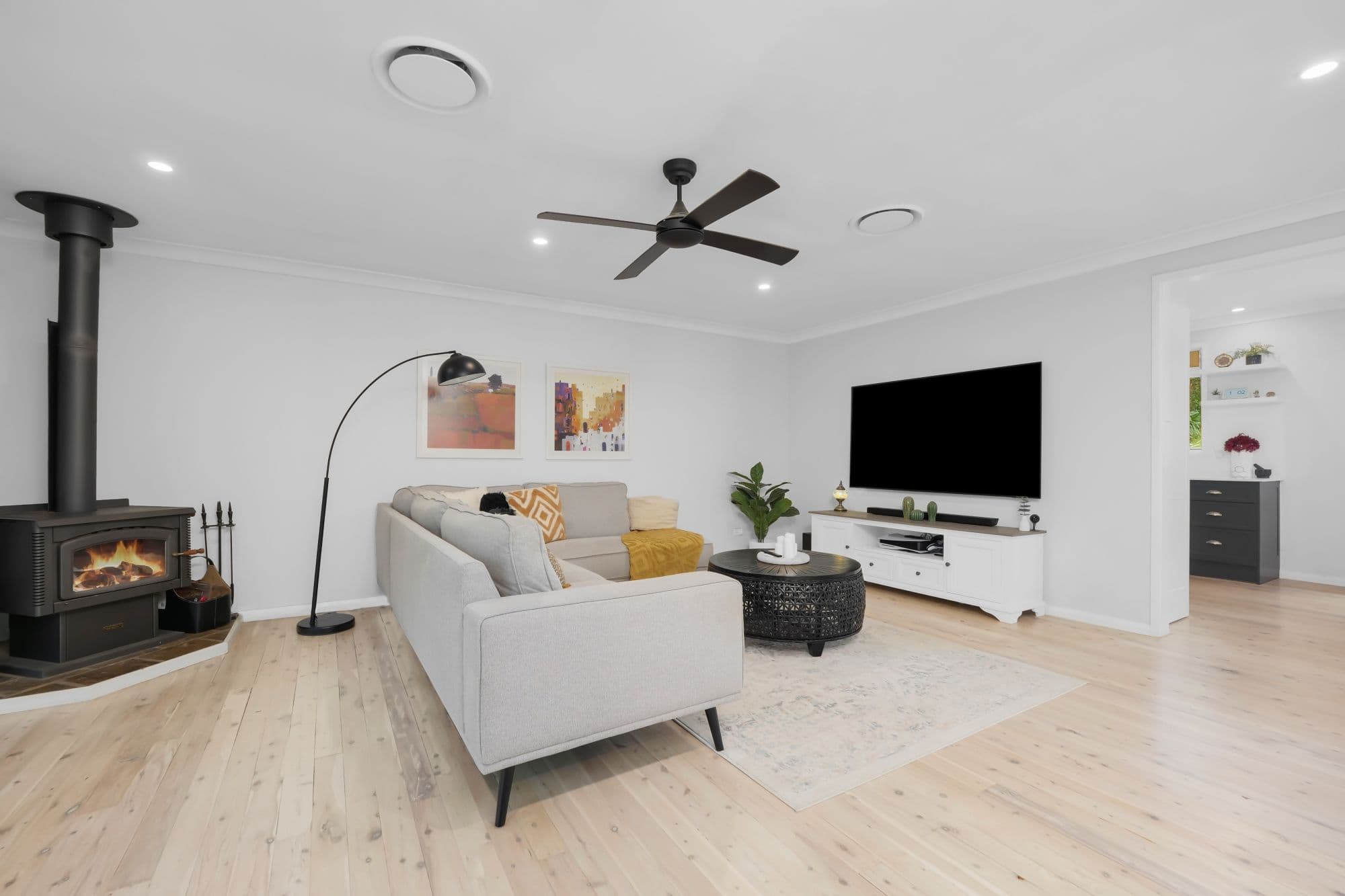254 Menangle Street, Picton NSW 2571, Picton - Thumbnail 2