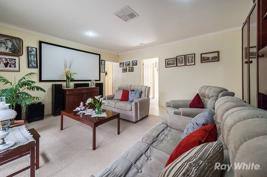 36 Cleland Way, Caroline Springs VIC 3023, Caroline Springs - Thumbnail 2