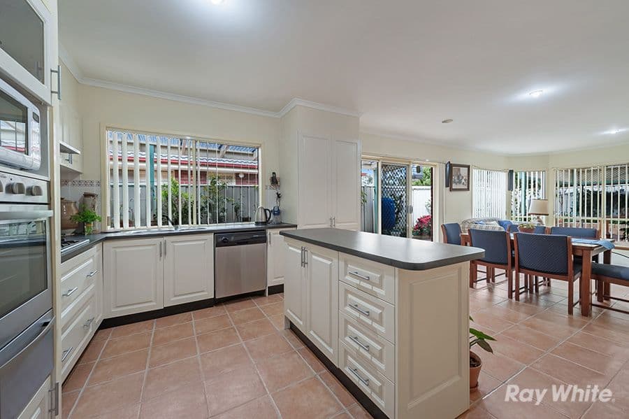 36 Cleland Way, Caroline Springs VIC 3023, Caroline Springs - Thumbnail 7