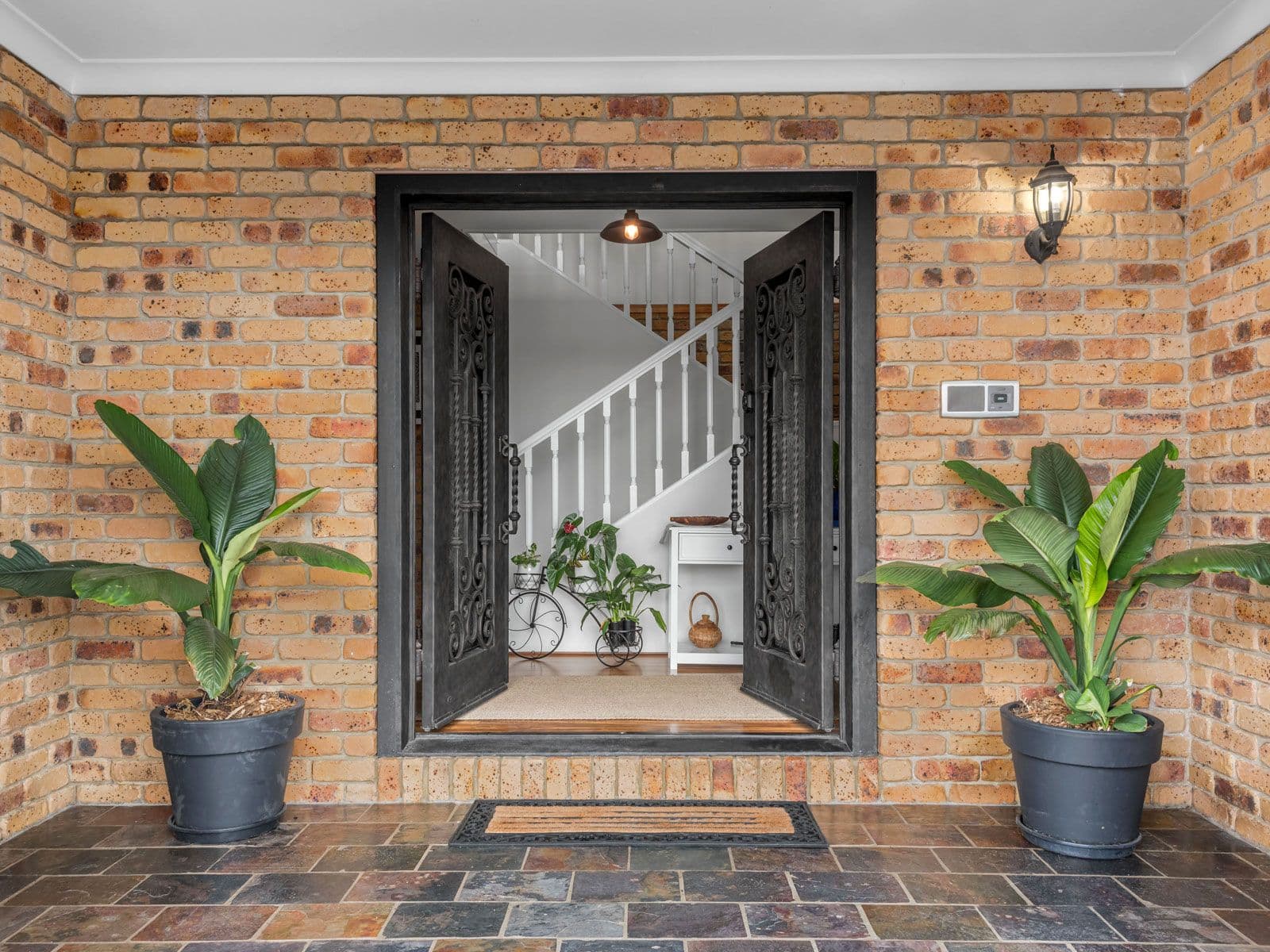 10 Lebelle Place, Carseldine QLD 4034, Carseldine - Thumbnail 2