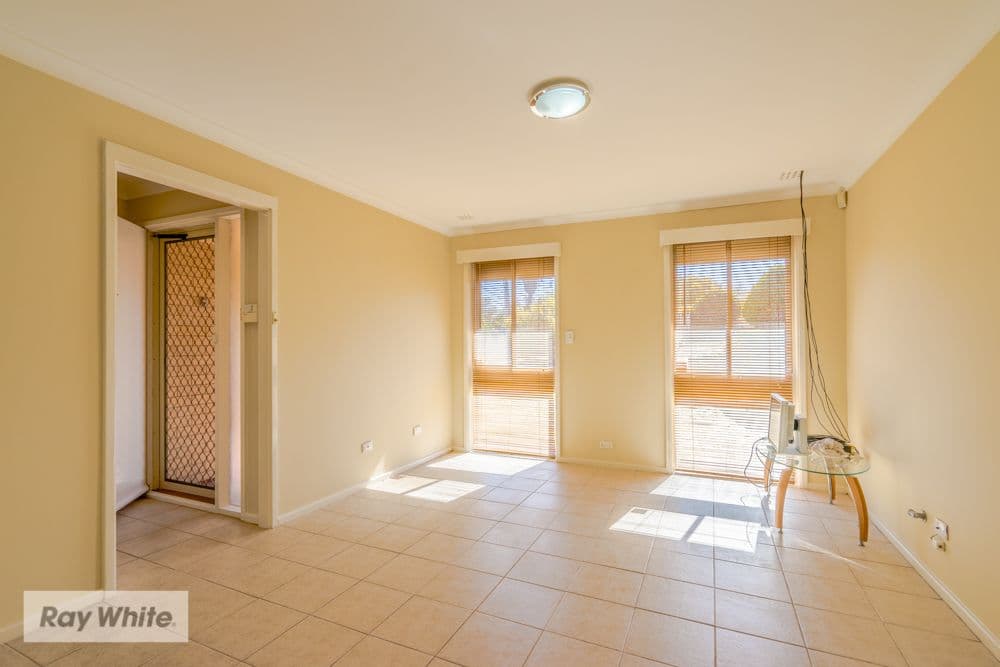 12 Gratwick Way, Koondoola WA 6064, Koondoola - Thumbnail 3