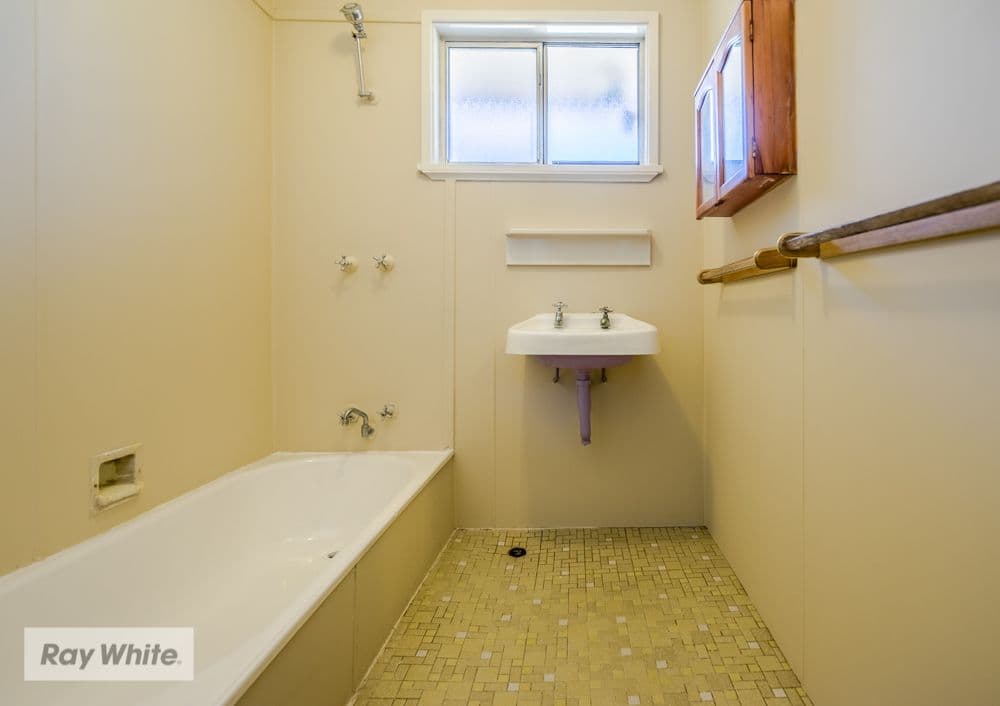 12 Gratwick Way, Koondoola WA 6064, Koondoola - Thumbnail 7