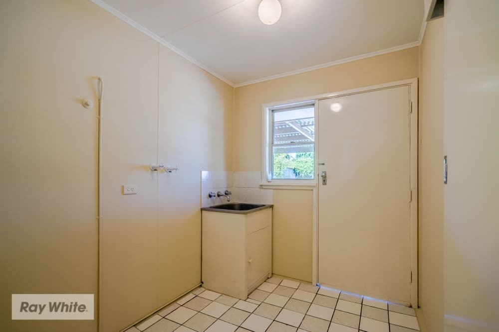 12 Gratwick Way, Koondoola WA 6064, Koondoola - Thumbnail 8
