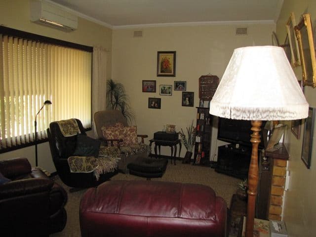 4 Farmer Street, BARMERA SA 5345, Barmera - Thumbnail 2