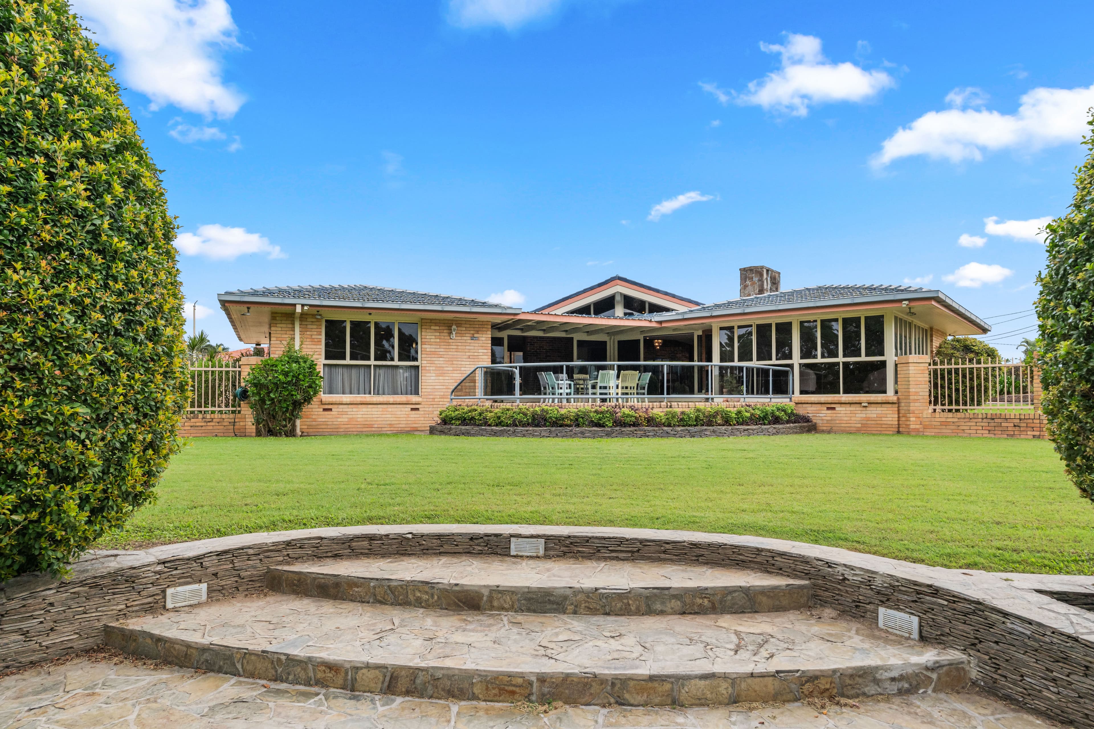 177 Esplanade, Point Vernon QLD 4655, Point Vernon - Thumbnail 2