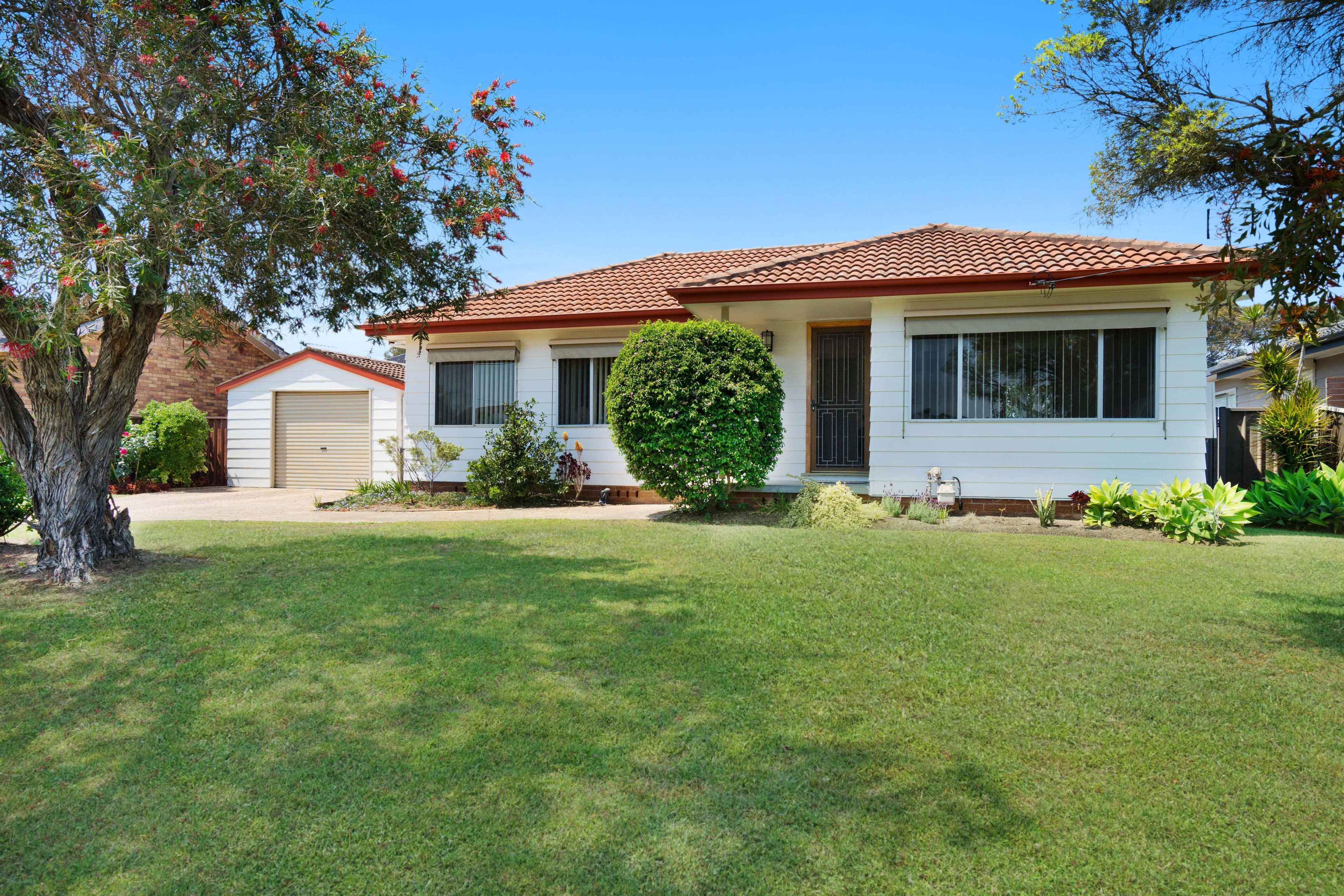 6 Adams Street, Heddon Greta - Image 1