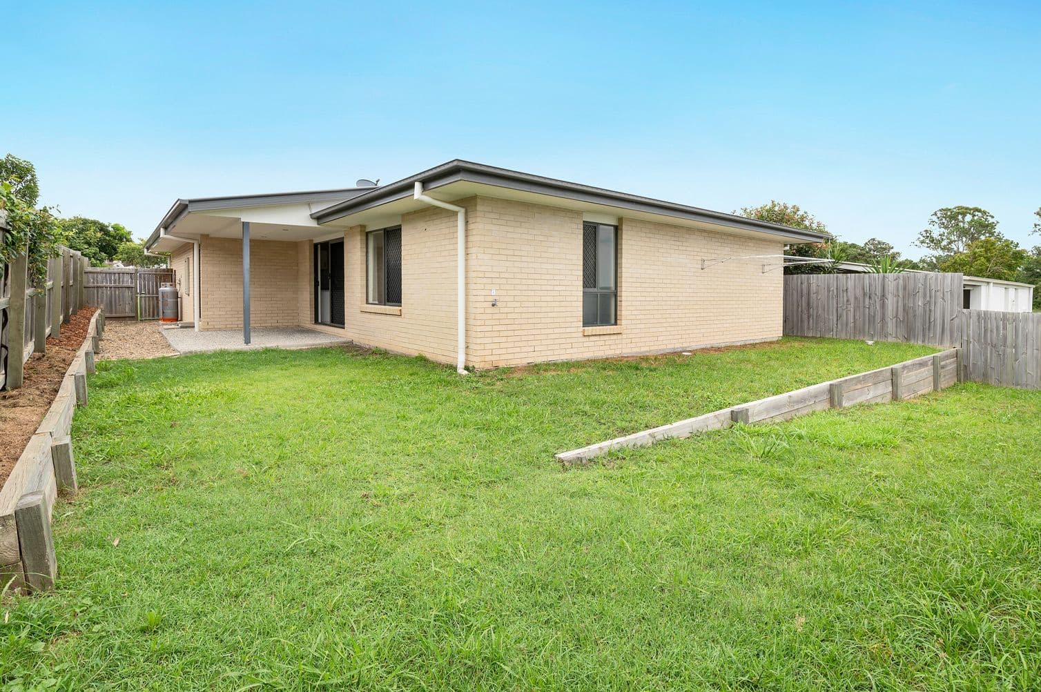 4 Trump Street, Pimpama QLD 4209, Pimpama - Thumbnail 2