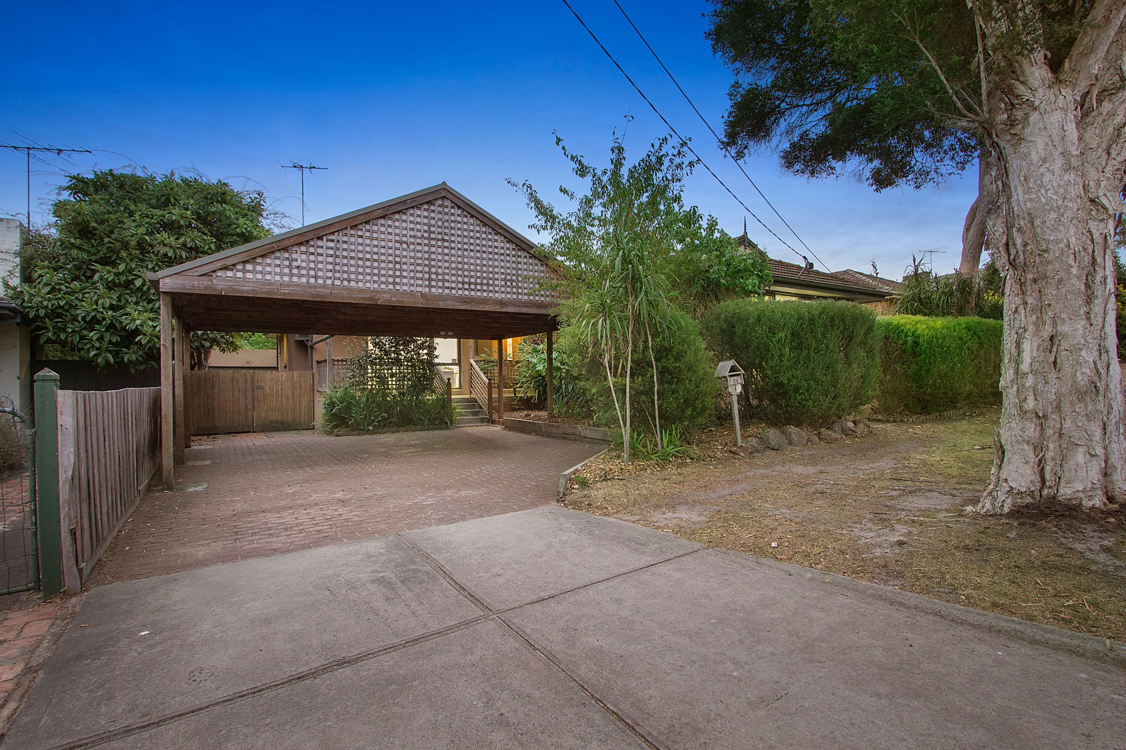 24 Wakefield Avenue, Frankston South VIC 3199, Frankston South - Image 1
