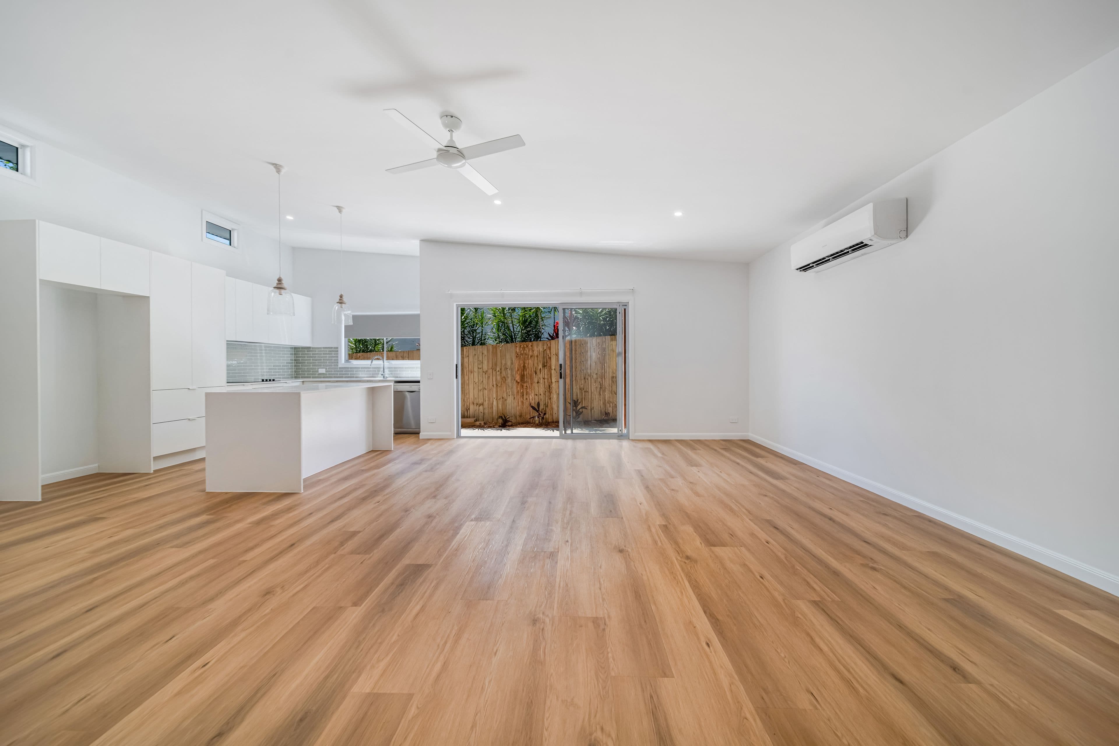 18 Washington Street, Nambour QLD 4560, Nambour - Thumbnail 2