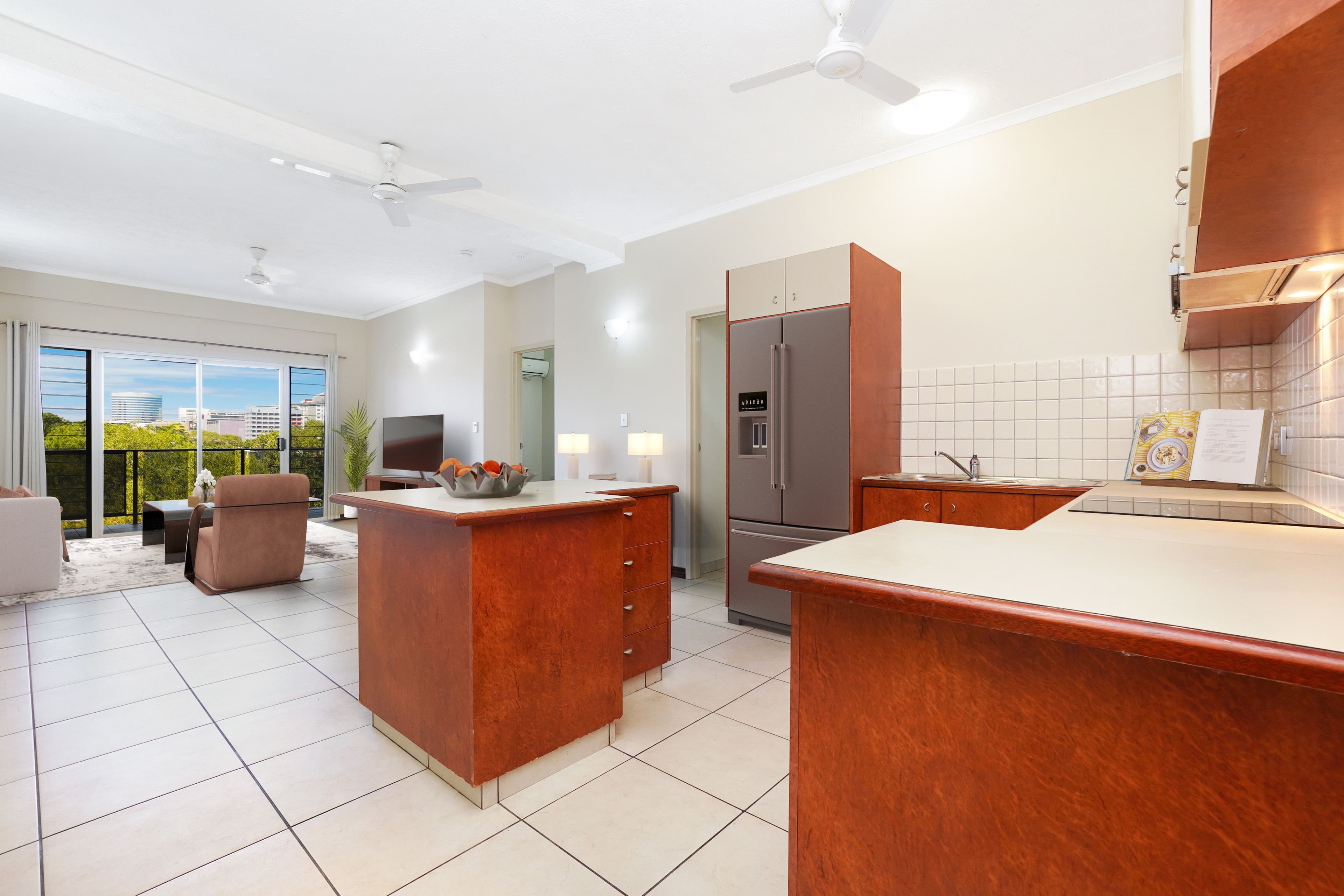 5 Harriet Place, DARWIN CITY NT 0800, Darwin City - Thumbnail 2