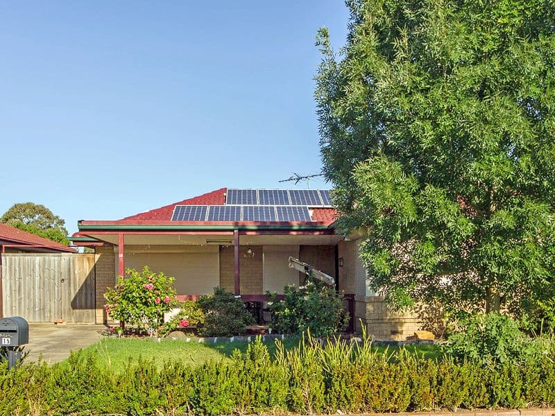 15 Wilton Close, Wyndham Vale VIC 3024, Wyndham Vale - Thumbnail 2