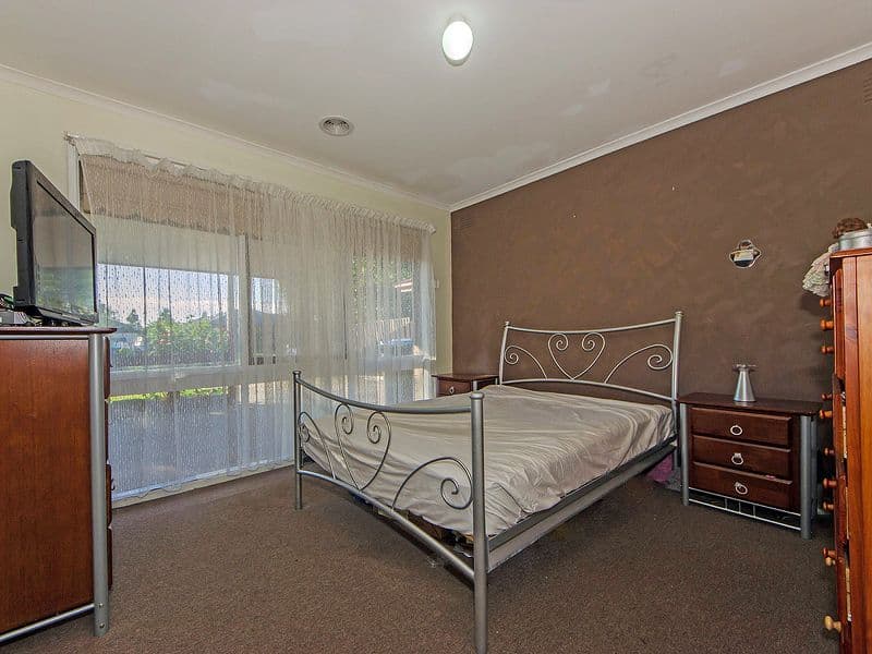 15 Wilton Close, Wyndham Vale VIC 3024, Wyndham Vale - Thumbnail 8