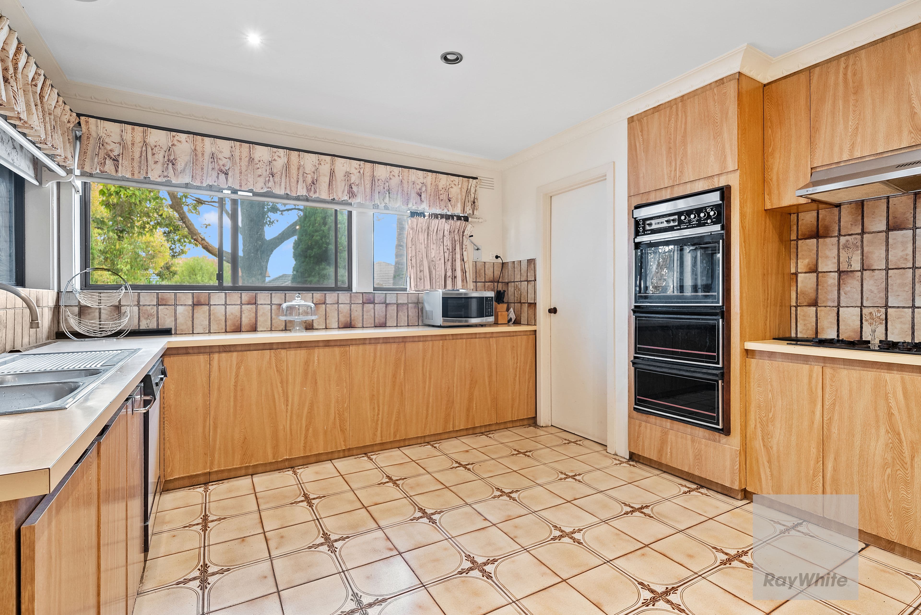 54 Fitzgerald Road, Sunshine West VIC 3020, Sunshine West - Thumbnail 5