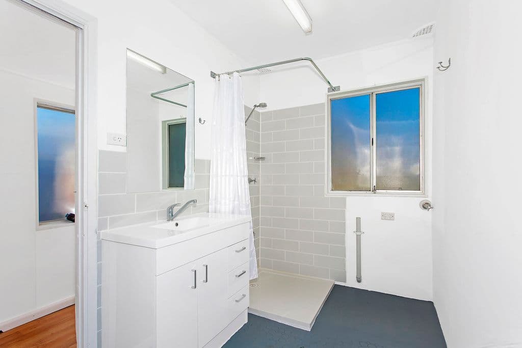 9 Crystal Street, Forresters Beach NSW 2260, Forresters Beach - Thumbnail 8