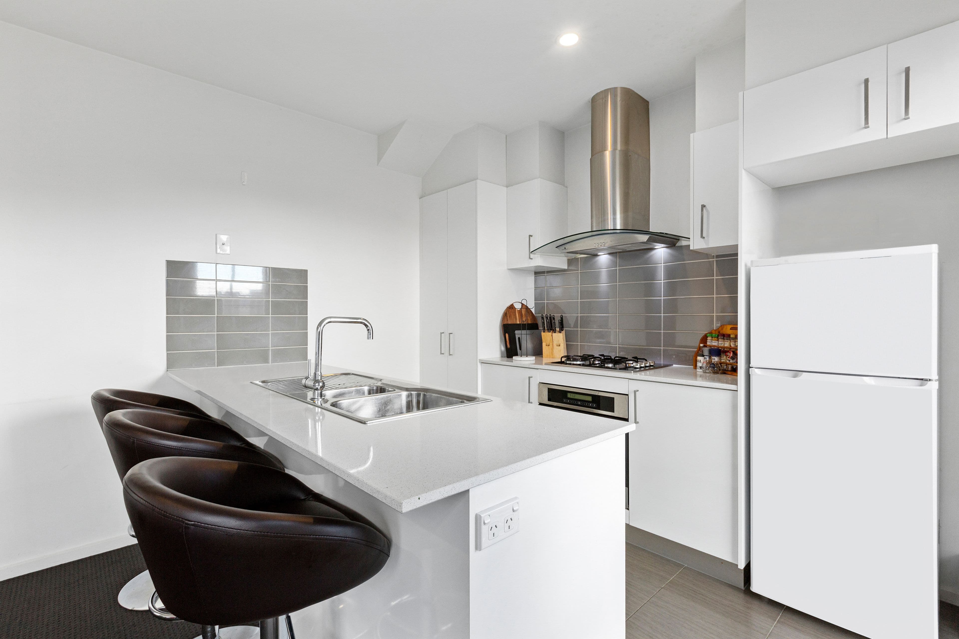 13 Salisbury Ave, Bexley, Bexley - Thumbnail 3