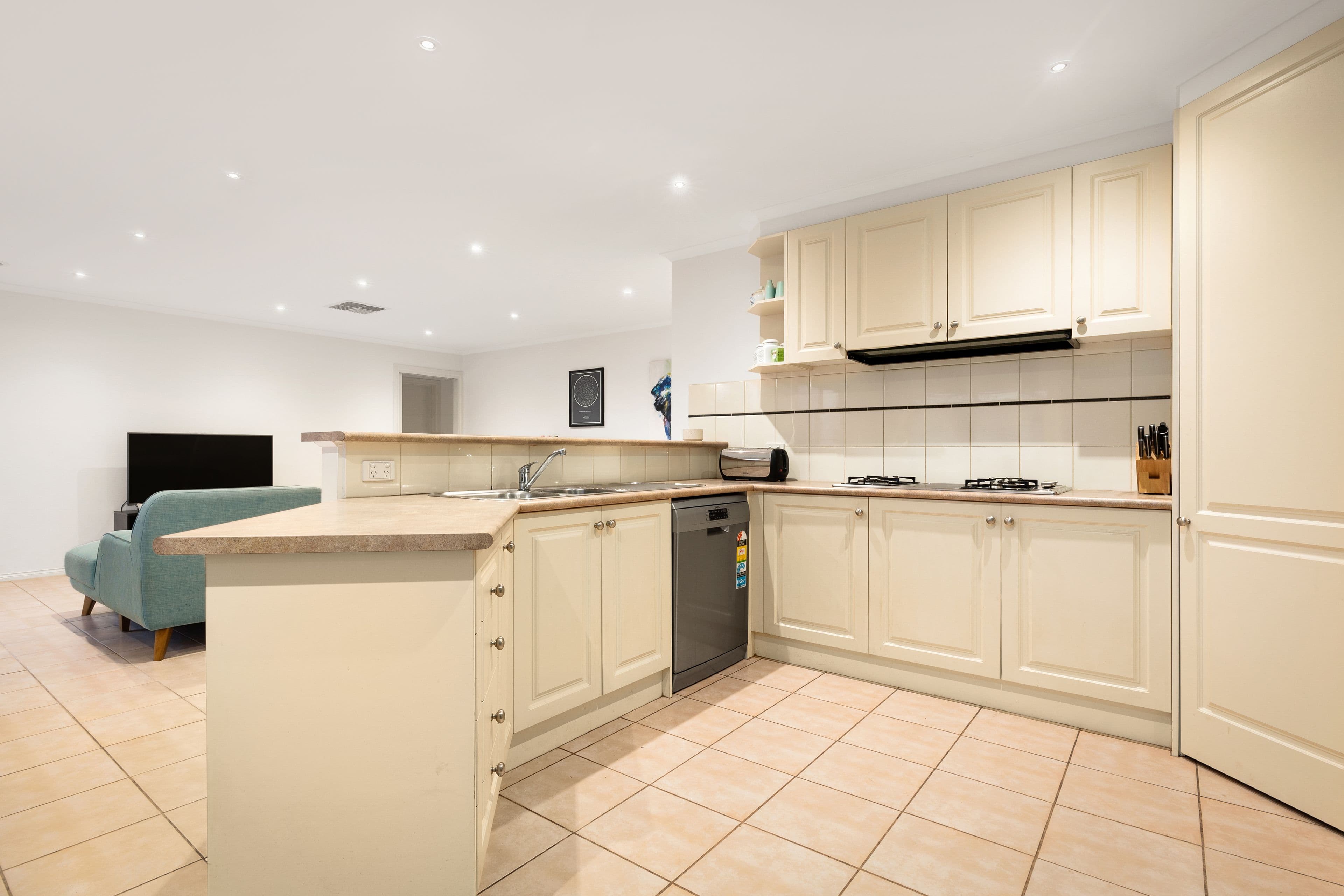 44 Ashwood Grove, Pakenham VIC 3810, Pakenham - Thumbnail 6