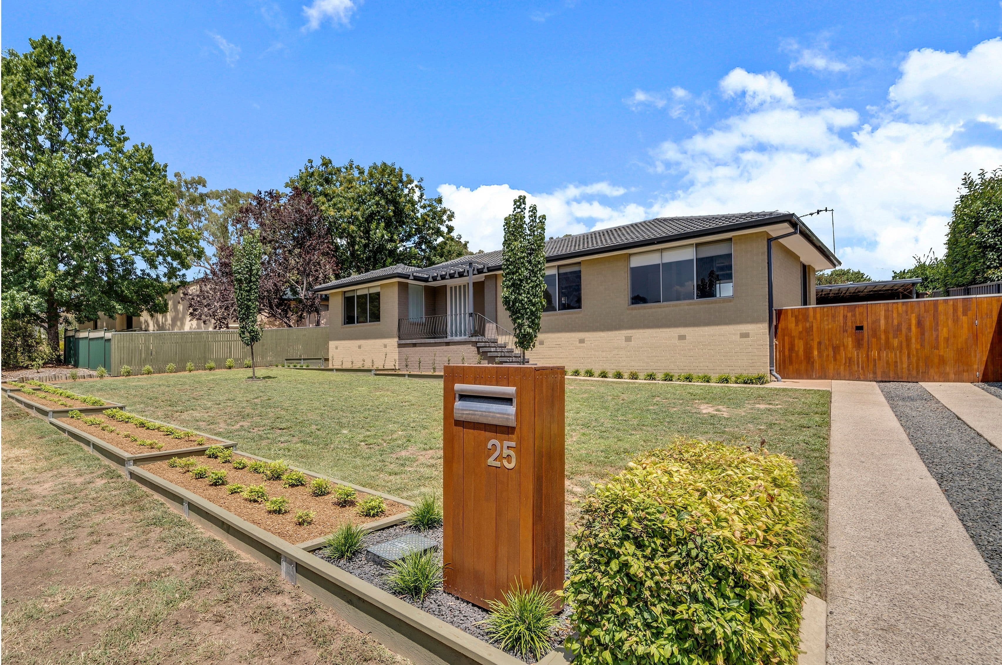25 Broadsmith Street, Scullin ACT 2614, Scullin - Image 1