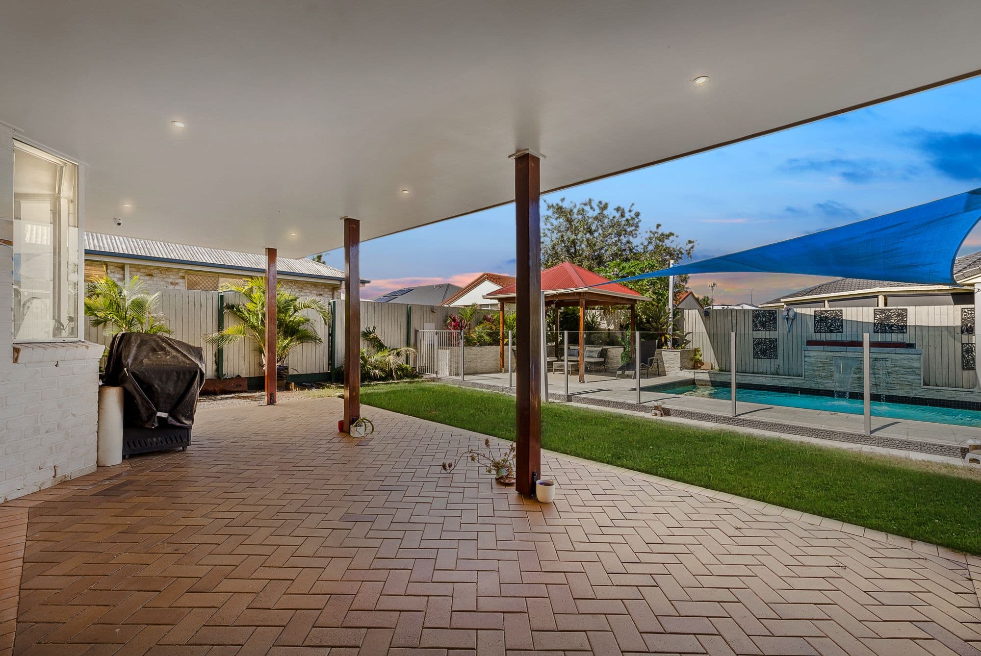 5 Leichhardt Avenue, Rothwell QLD 4022, Rothwell - Thumbnail 2