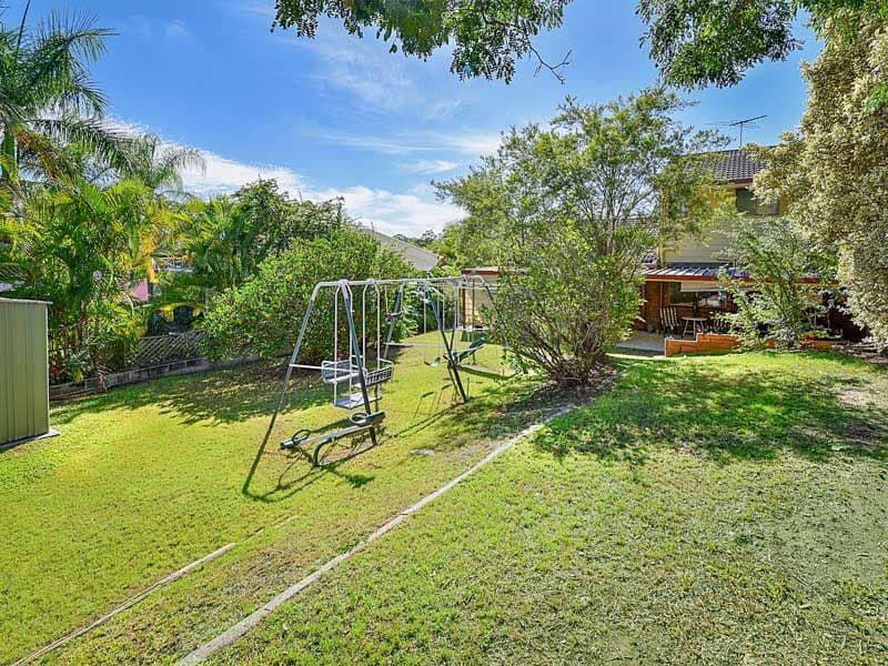6 Edwards Drive, Albany Creek QLD 4035, Albany Creek - Thumbnail 2