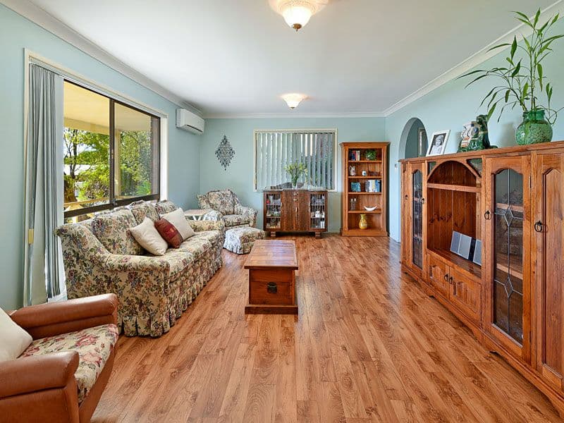 6 Edwards Drive, Albany Creek QLD 4035, Albany Creek - Thumbnail 3