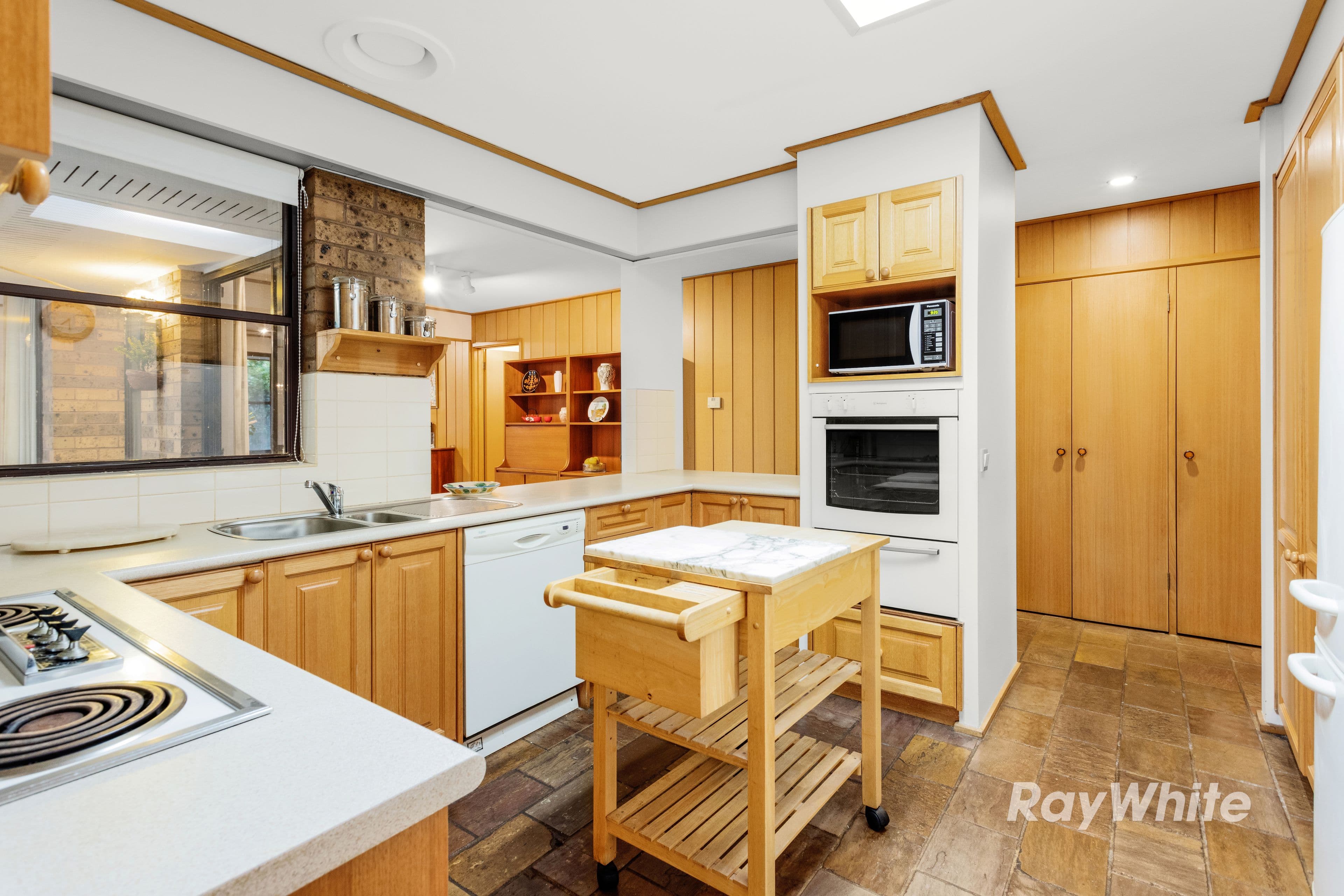 14 Riley Street, Oakleigh South VIC 3167, Oakleigh South - Thumbnail 4