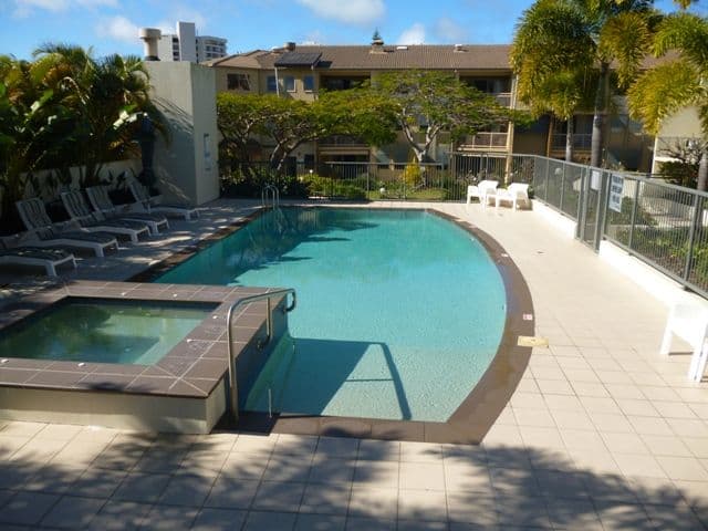 4 Park Avenue, BURLEIGH HEADS QLD 4220, Burleigh Heads - Thumbnail 6