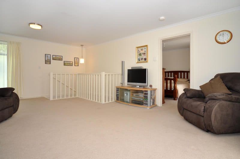 6A Walters Crescent, ABERFOYLE PARK SA 5159, Aberfoyle Park - Thumbnail 4