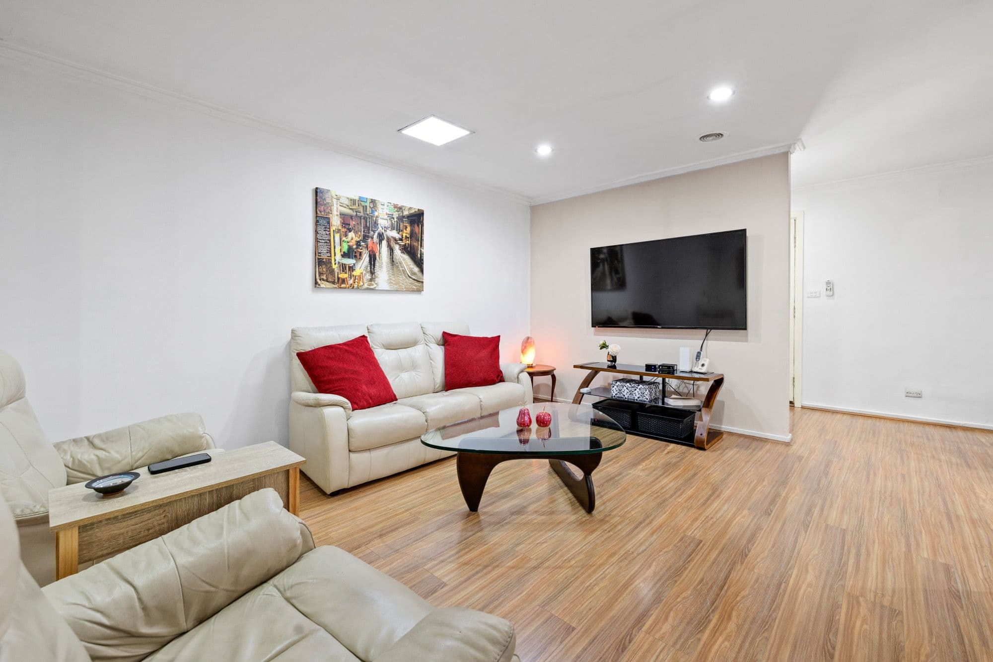 5 Gundaroo Square, Werribee VIC 3030, Werribee - Thumbnail 5